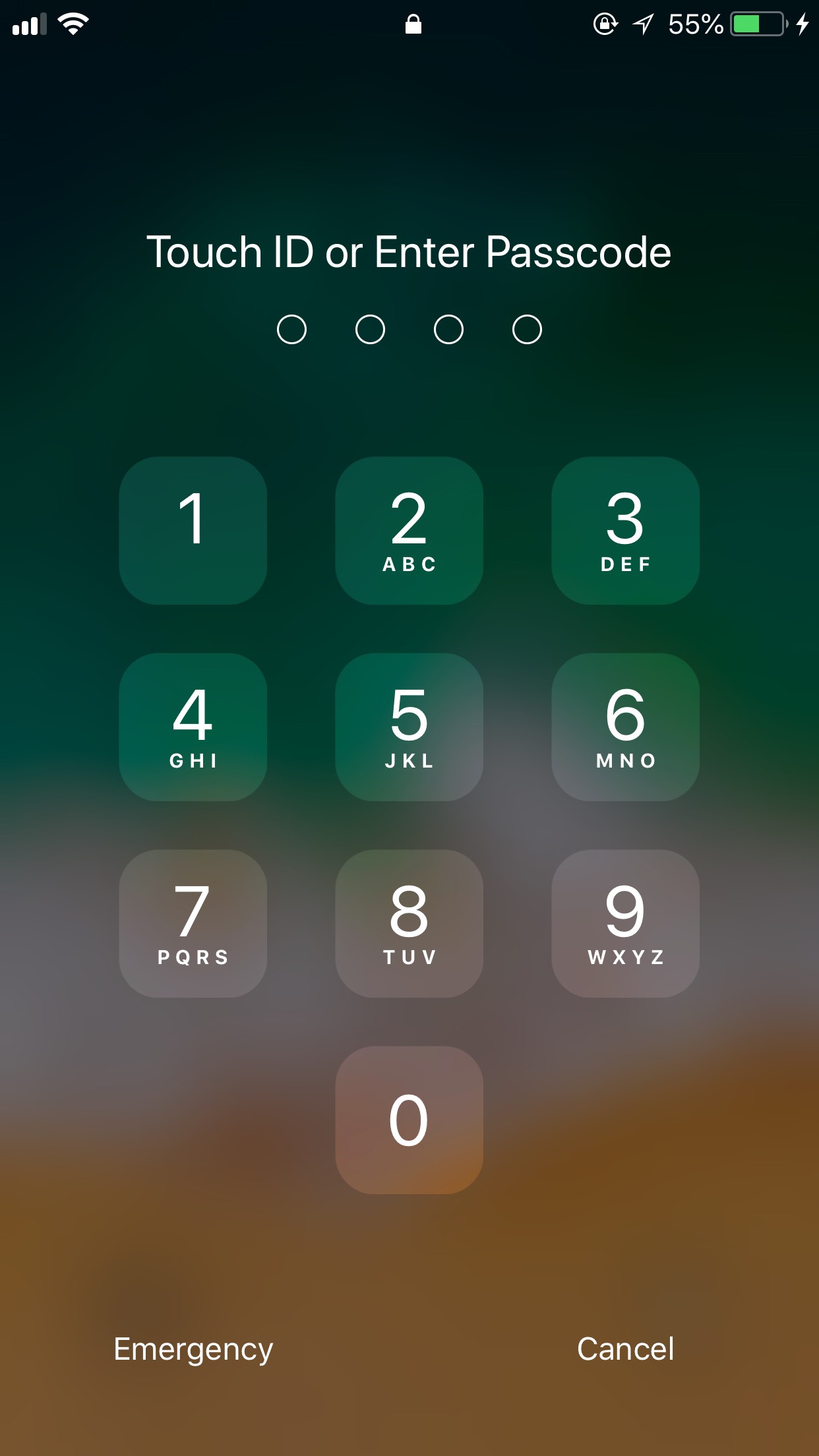 Ввести код пароль iphone. Экран блокировки айфон 8 плюс. Iphone экран блокировки. Экран телефона с паролем. Скрин блокировки айфона.